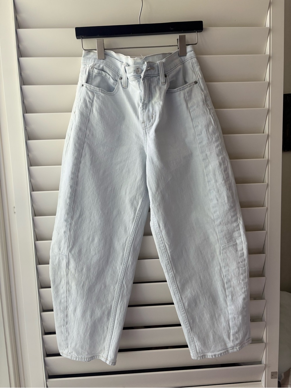 Old Navy Light White High-Rise Cropped Jeans
